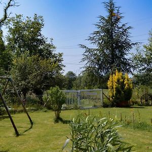 Gite A La Ferme Chaleureux Daire Civrac-de-Blaye Exterior photo