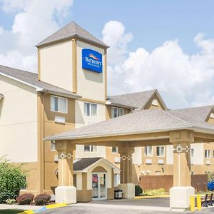 Baymont By Wyndham Piqua Otel Exterior photo