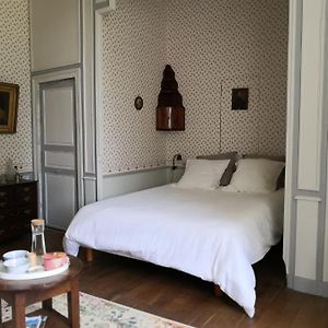 Le Boudoir De Yaya Bed & Breakfast Cosne-sur-Loire Exterior photo