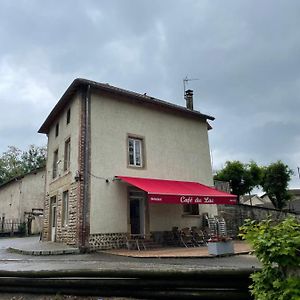 Cafe Du Lac Otel Manthes Exterior photo