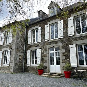 La Maison Des Amis En Normandie Apart otel Pontfarcy Exterior photo