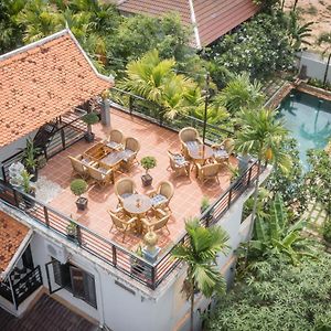 The Botanic Garden Hotel Siem Reap Exterior photo