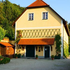 Pyhra - Urlaub Im Elsbeerland Daire Wald  Exterior photo