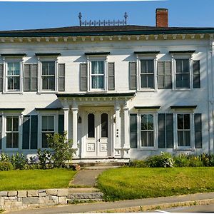 The Waldoboro Inn Exterior photo