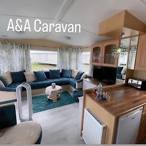 A&A Caravan Holidays Otel Leysdown-on-Sea Exterior photo