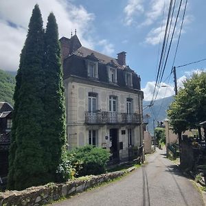 Auberge Du Crabere Otel Melles Exterior photo