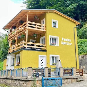 Pension Aperol Otel Hřensko Exterior photo