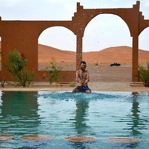 Kasbah Du Berger & Piscine Otel Merzouga Exterior photo