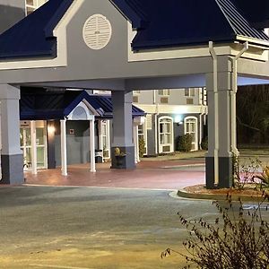 Baymont By Wyndham Sumter Otel Exterior photo