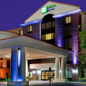 Holiday Inn Express & Suites Chesapeake, An Ihg Hotel Exterior photo