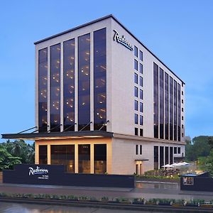 Radisson Mumbai Andheri Midc Otel Exterior photo