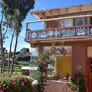 Taquile Sumaq Wasi - Casa De Felipe E Ines Konuk evi Huillanopampa Exterior photo