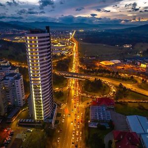 The Sky Tower - Your Panoramic Life Daire Kaloşvar Exterior photo