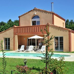 Villa With Barbecue, In Pyrenees Pont-de-Larn Exterior photo