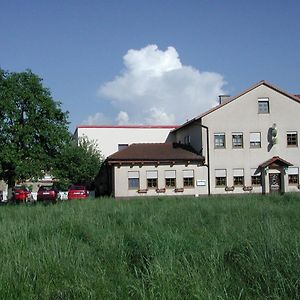 Gaestehaus Stephanie Otel Ilbesheim Exterior photo