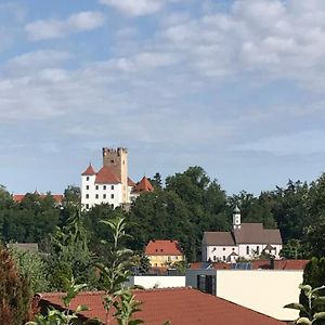 House With Castle View & Art Daire Günzburg Exterior photo