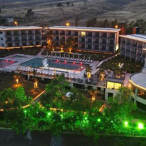 Toros Deluxe Resort Hotel Yeşilovacık Exterior photo