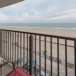 Boardwalk One - Studio W Balcony And Ocean View - 203, 604 - Ocean City Md Exterior photo
