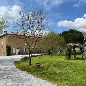 Chambre D'Hote Bed & Breakfast Revel  Exterior photo