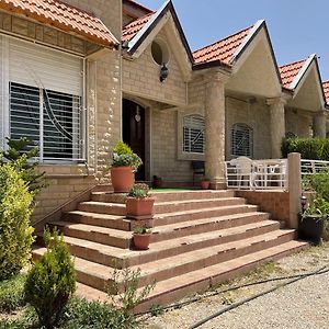 Atgal Ferme D'Hote Bed & Breakfast Azrou Exterior photo