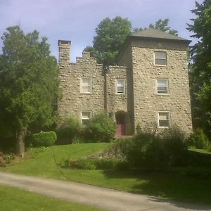 Little Castle Daire Villanova Exterior photo