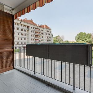 Apartment With Balcony Nearby M3 Subway Yellow Line Milano Exterior photo