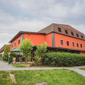 Pension Vezka Otel Šternberk Exterior photo