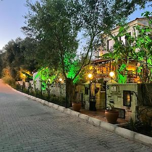 Palmiye Evi Otel Foça Exterior photo