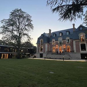 La Maison Des Bienheureux Otel Wasquehal Exterior photo