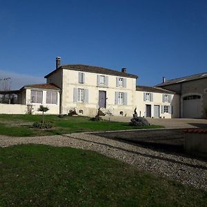 L'En Haut Des Vignes Bed & Breakfast Mérignac Exterior photo