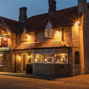 Crown & Anchor Bed & Breakfast Grantham Exterior photo