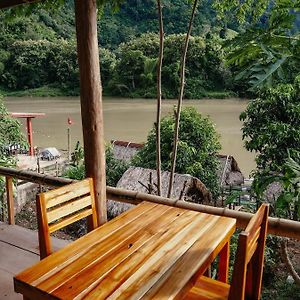 Meexok River View Otel Nongkhiaw Exterior photo