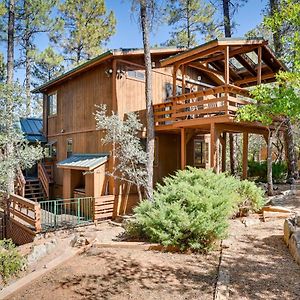 Pristine Pine Retreat With Deck And Outdoor Dining! Villa Exterior photo