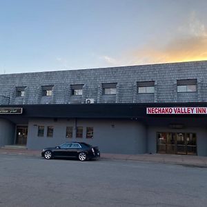 Nechako Valley Inn Vanderhoof Exterior photo