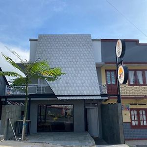 Otousan House Otel Bukittinggi Exterior photo