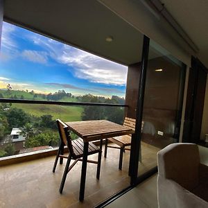 Room In Bb - Luxurious Mountain-View Suite San Antonio  Exterior photo