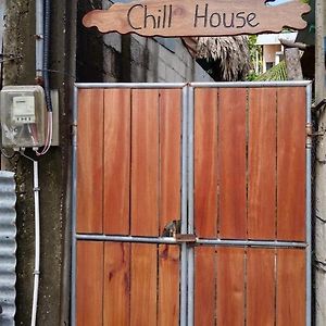 Chill House Flores Daire Exterior photo