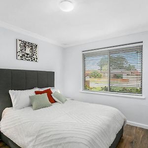 Lilli Pilli Home - Relax And Stay Perth Exterior photo