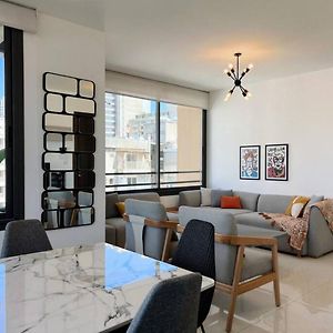 Elevated 2Br Living In Hamra Daire Beyrut Exterior photo