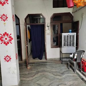 Divisha Pg House Sharing Beds Only For Boys Daire Bareilly Exterior photo