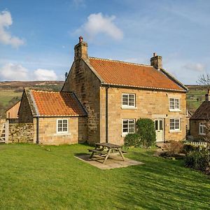 3 Bed In North York Moors National Park G0174 Villa Rosedale Abbey Exterior photo
