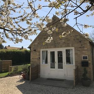 Cherry Tree Cottage In Idyllic Cotswold Village Chipping Norton Exterior photo