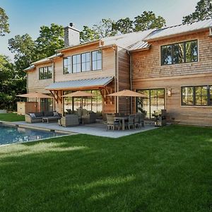 Villa Kimaal - Luxury With Pool Sag Harbor Exterior photo