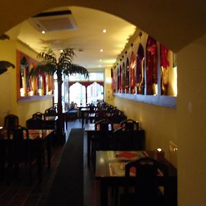 Simla Indiaas Restaurant Voor Kamer Sittard Exterior photo