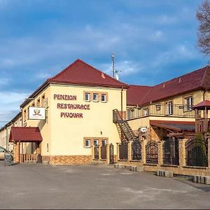 Penzion U Cisarske Cesty Otel Drzovice Exterior photo