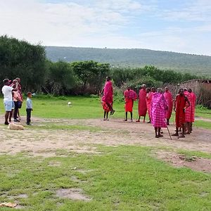 Orkaria Safari Mara Camp Daire Sekenani Exterior photo