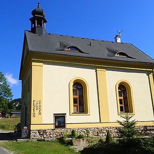 Penzion Pod Zvonem Otel Hynčice pod Sušinou Exterior photo