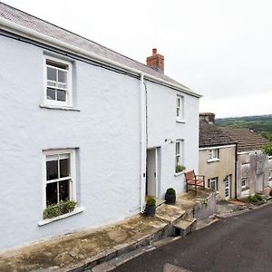 Quay Cottage Llandeilo Exterior photo