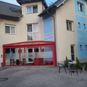 Holding Otel Tulln An Der Donau Exterior photo