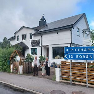 Stop At The Cross Bed & Breakfast Borås Exterior photo